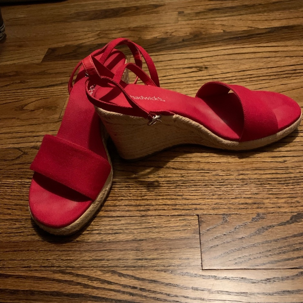 Chadwicks red wedges
